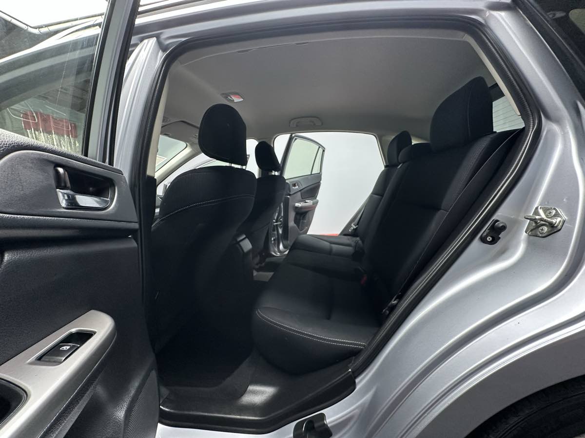 2015 Subaru Impreza 2.0i Sport Premium Image 12 of 29