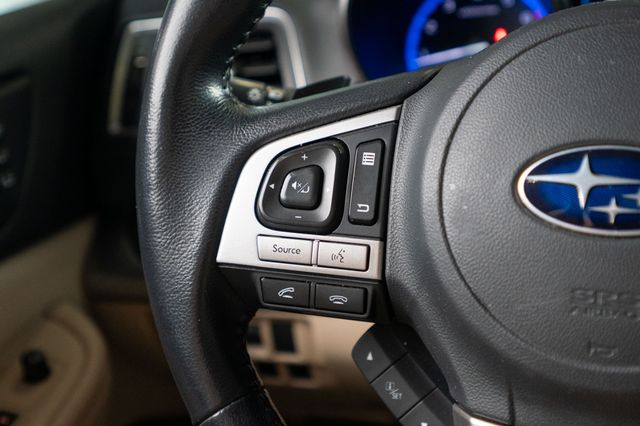 2015 Subaru Legacy 2.5i Limited Image 17 of 31