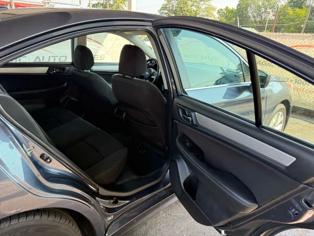 2015 Subaru Legacy 2.5i Premium Image 33 of 49