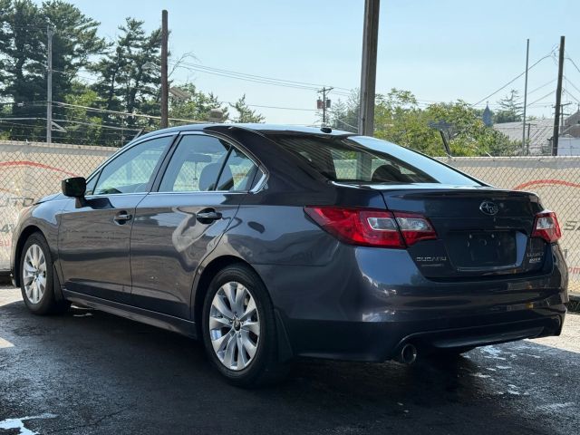 2015 Subaru Legacy 2.5i Premium Image 10 of 49