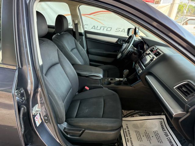 2015 Subaru Legacy 2.5i Premium Image 30 of 49