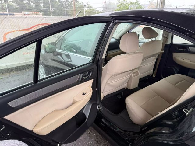 Vehicle image 34 of 47