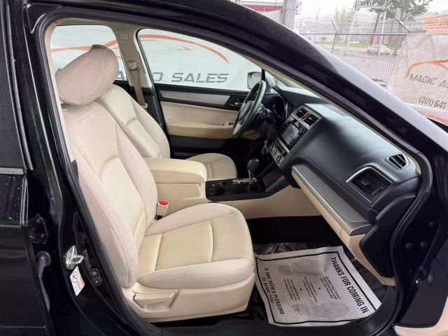 Vehicle image 27 of 47