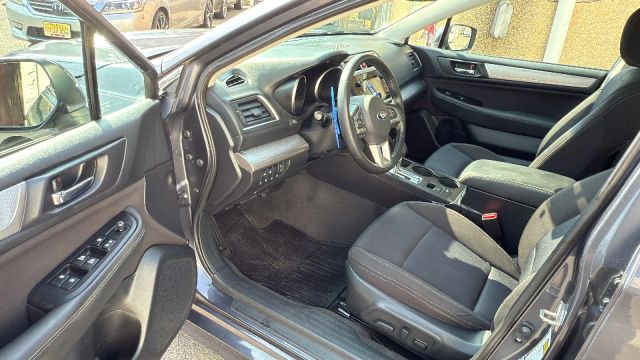 2015 Subaru Legacy 2.5i Premium Image 27 of 30