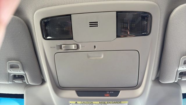 2015 Subaru Legacy 2.5i Premium Image 20 of 30