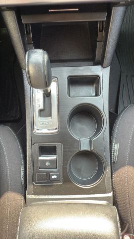 2015 Subaru Legacy 2.5i Premium Image 19 of 30