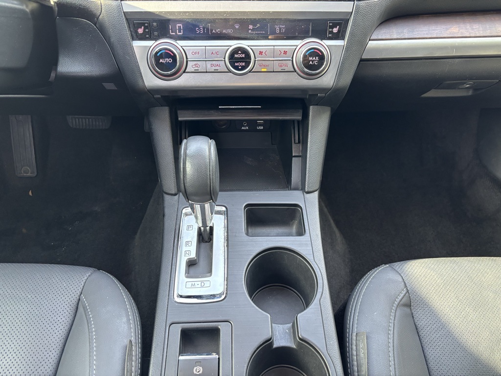 Vehicle image 25 of 45