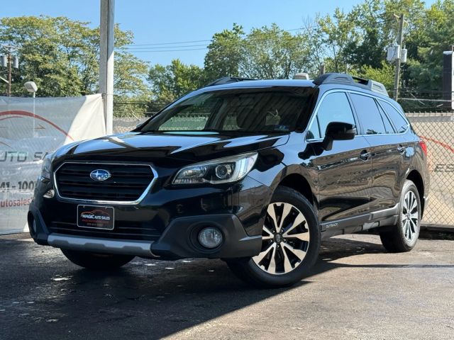 2015 Subaru Outback 2.5i Limited Image 3 of 50