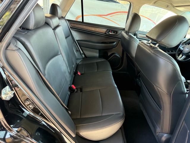 2015 Subaru Outback 2.5i Limited Image 26 of 50