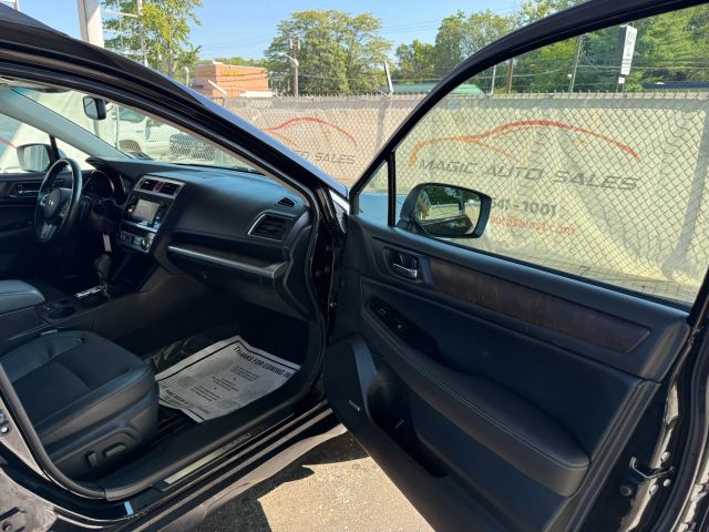 2015 Subaru Outback 2.5i Limited Image 37 of 50