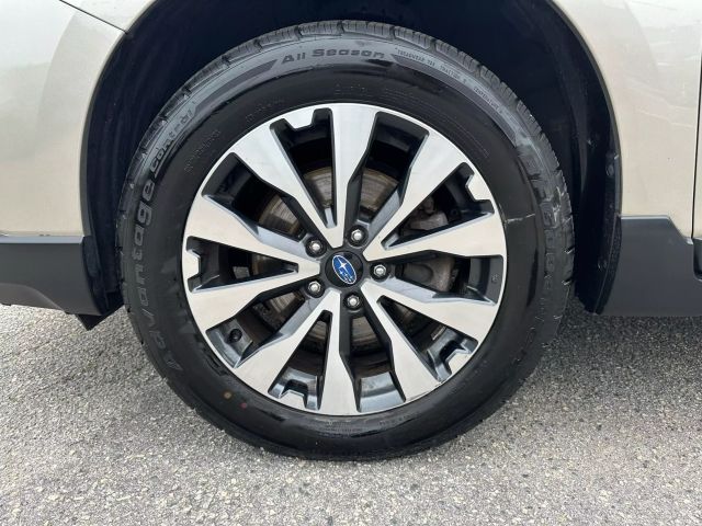 2015 Subaru Outback 2.5i Limited Image 46 of 55