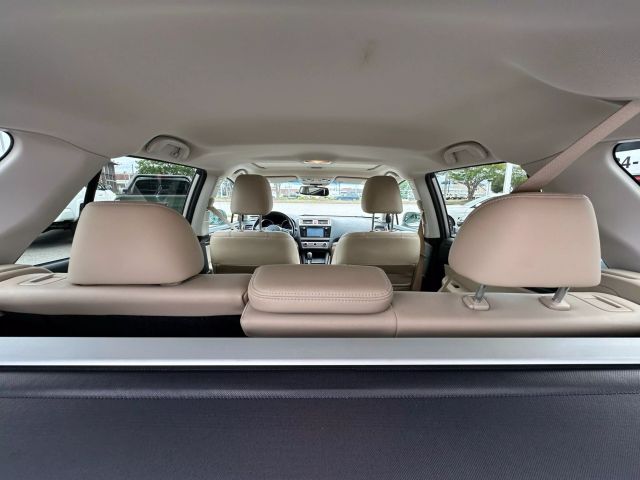 2015 Subaru Outback 2.5i Limited Image 52 of 55