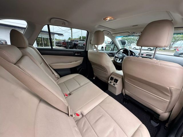 2015 Subaru Outback 2.5i Limited Image 28 of 55