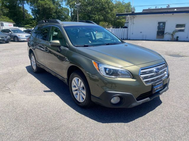 2015 Subaru Outback 2.5i Premium Image 4 of 22