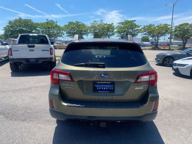 2015 Subaru Outback 2.5i Premium Image 7 of 22