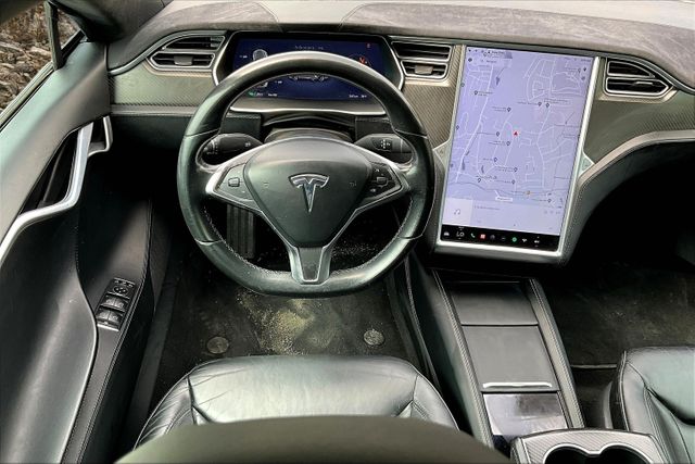 Vehicle image 7 of 33