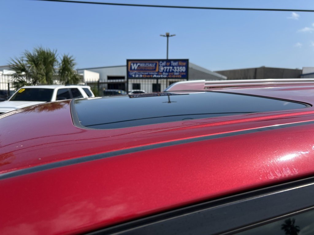 Vehicle image 7 of 27