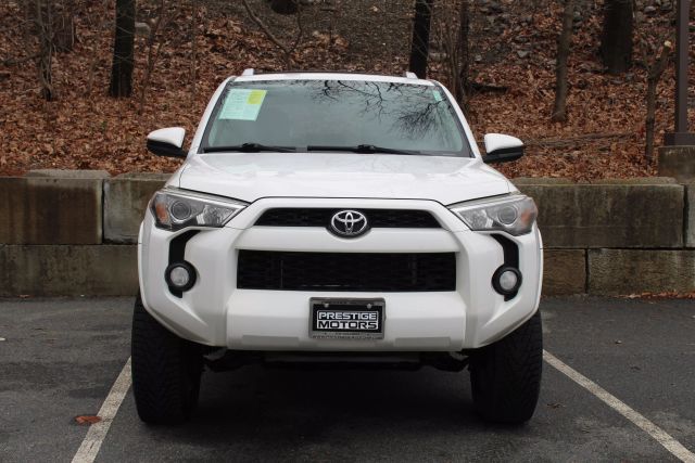 Vehicle image 3 of 45