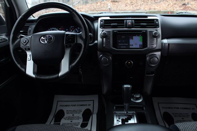 Vehicle image 19 of 45