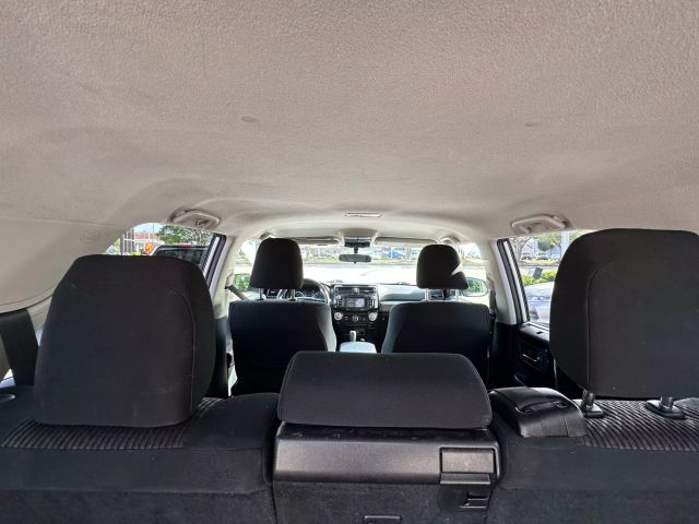 Vehicle image 46 of 50