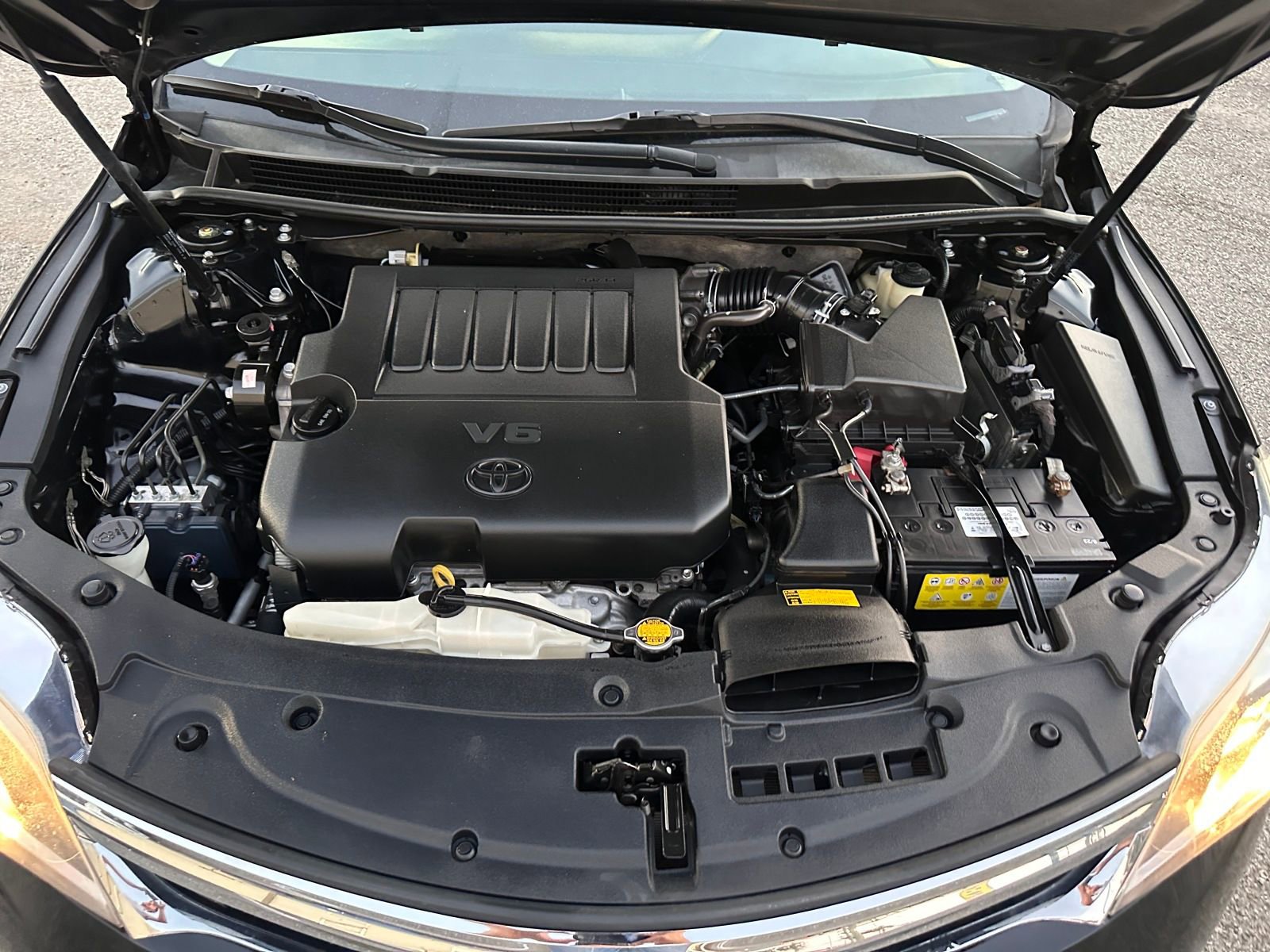 Vehicle image 19 of 21