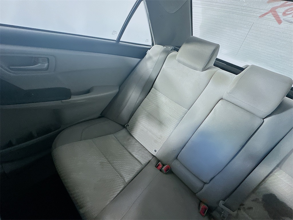 Vehicle image 12 of 36