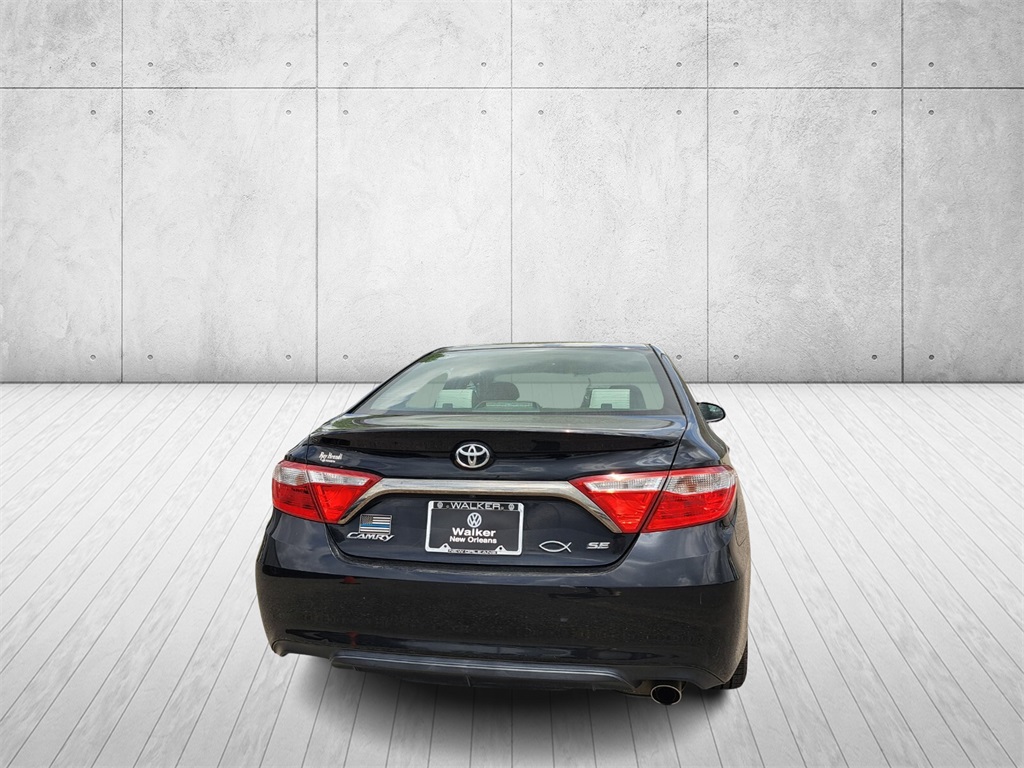 Vehicle image 4 of 23