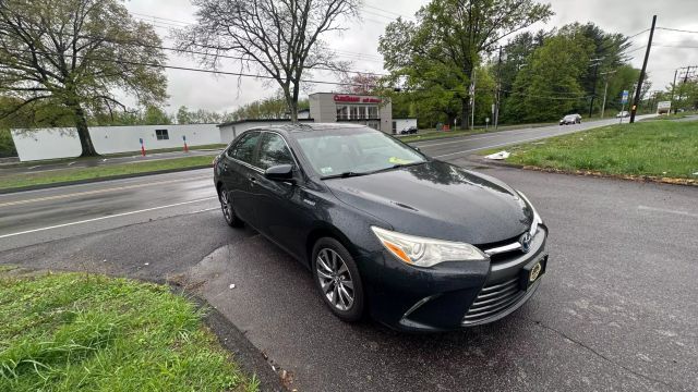 Vehicle image 4 of 34