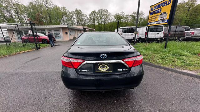 Vehicle image 6 of 34