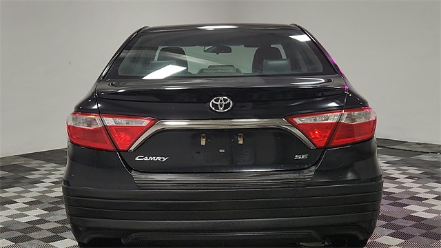 Vehicle image 9 of 26