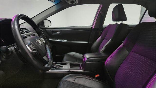 Vehicle image 12 of 26