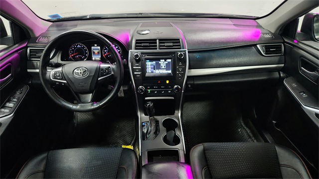 Vehicle image 19 of 26