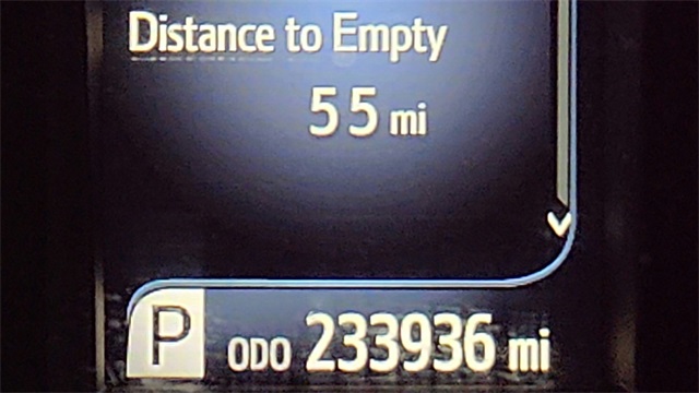 Vehicle image 14 of 26