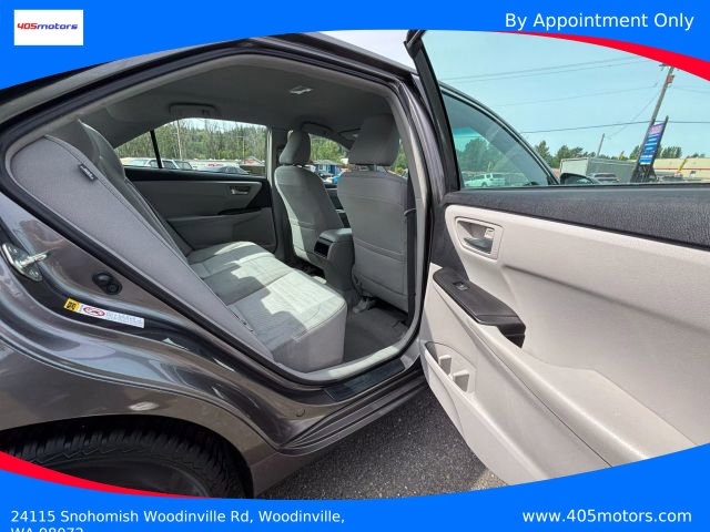 Vehicle image 18 of 26