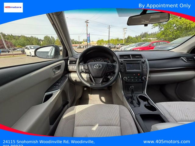 Vehicle image 14 of 26