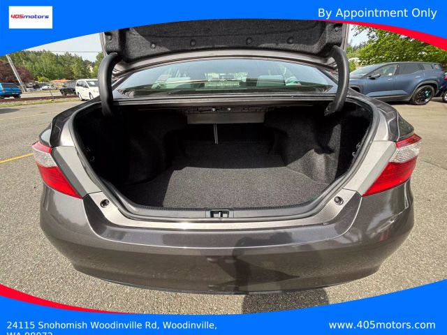 Vehicle image 25 of 26