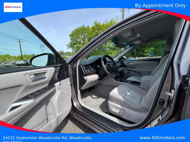 Vehicle image 9 of 26