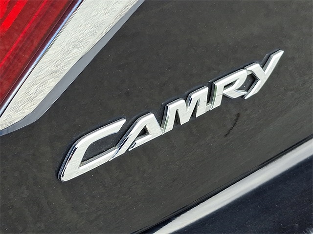 Vehicle image 30 of 31