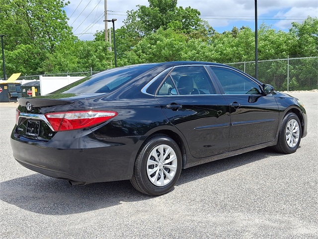 Vehicle image 5 of 31