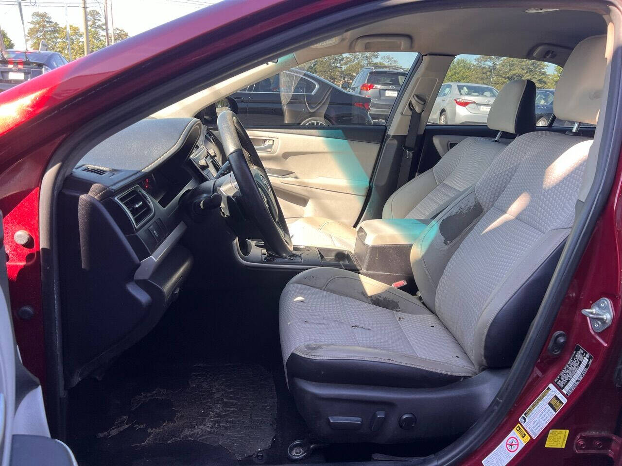 Vehicle image 15 of 25