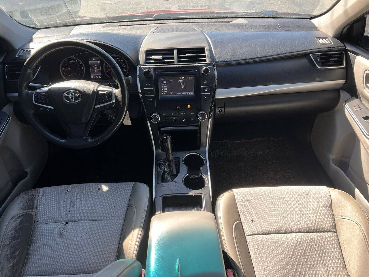 Vehicle image 20 of 25