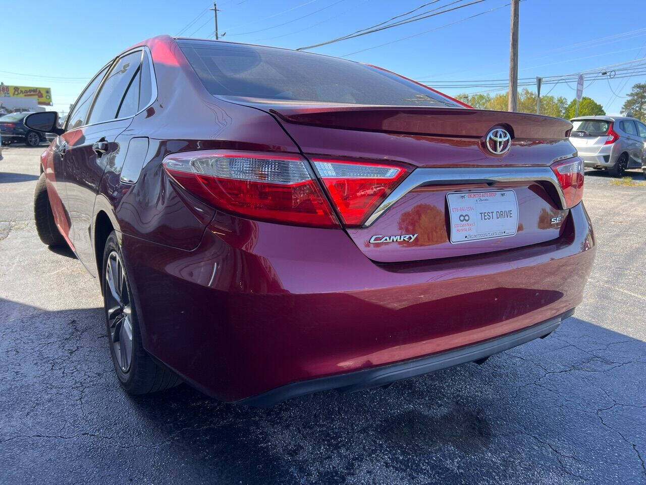 Vehicle image 11 of 25