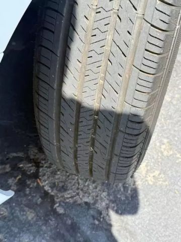 Vehicle image 29 of 31