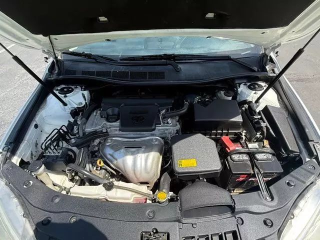 Vehicle image 27 of 31