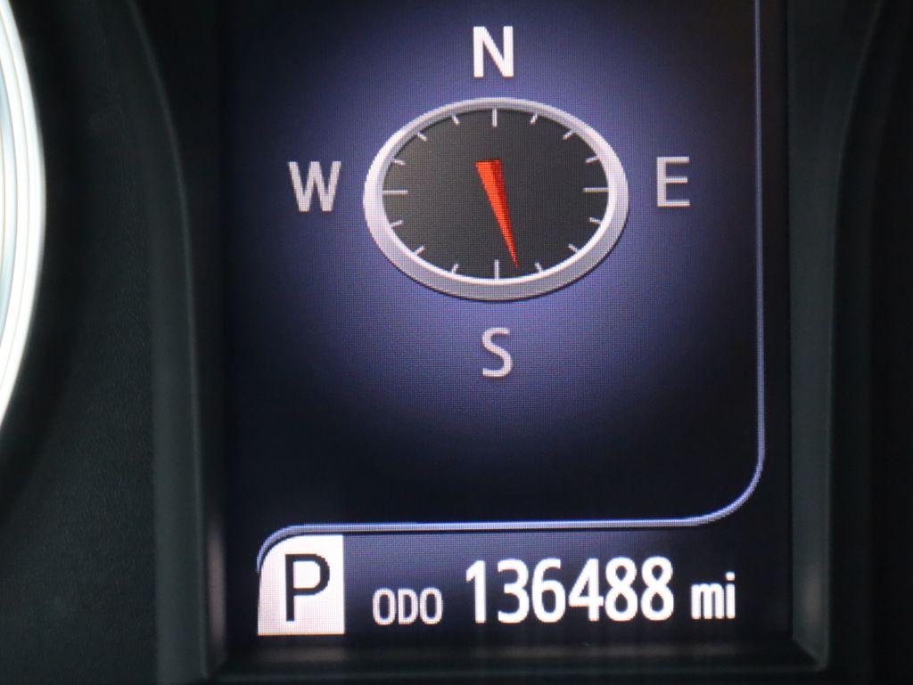Vehicle image 20 of 35