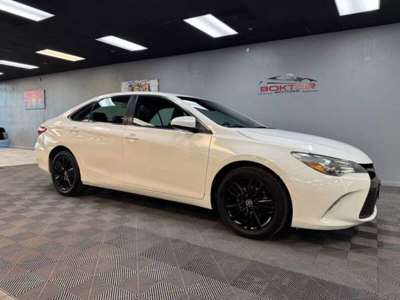 Vehicle image 4 of 57