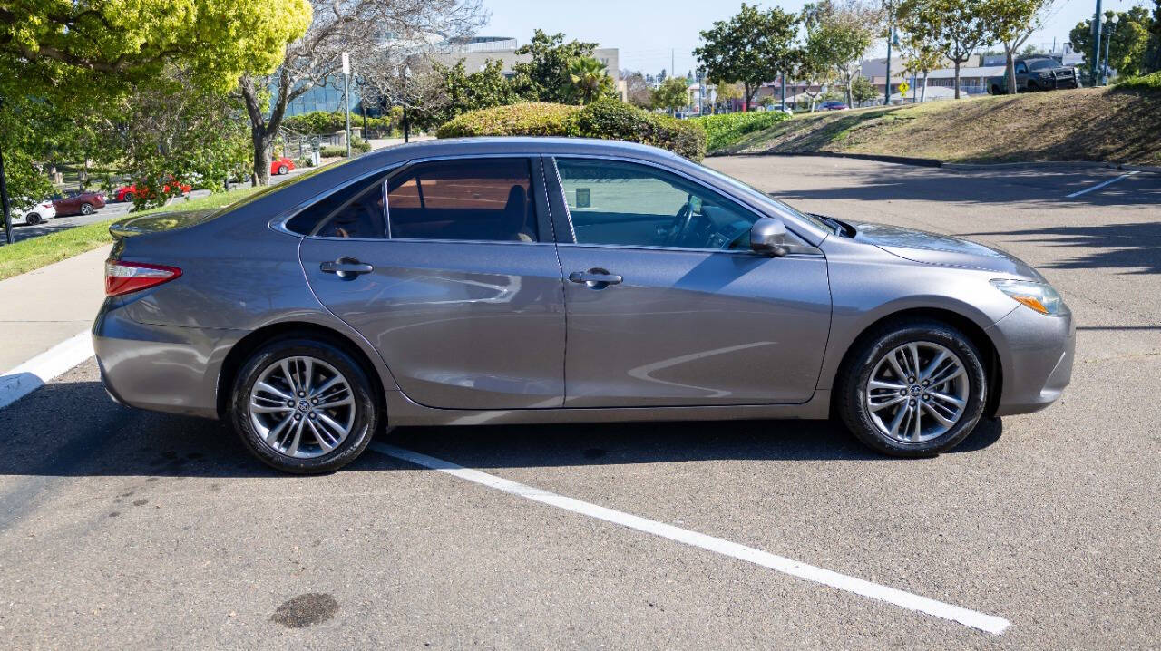 Vehicle image 7 of 26