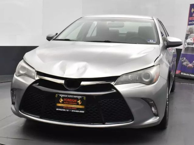 Vehicle image 4 of 35
