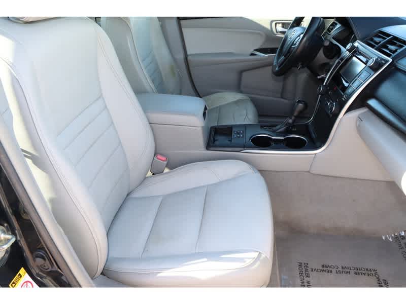 Vehicle image 24 of 26