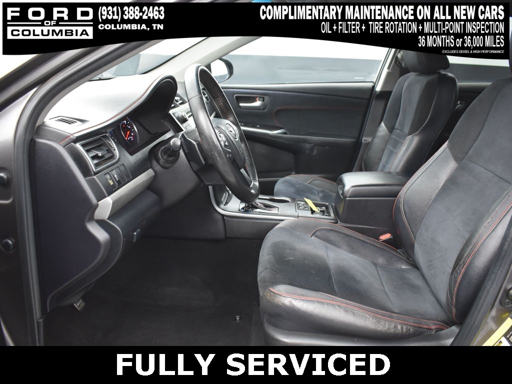 Vehicle image 32 of 72